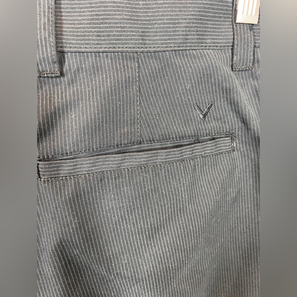 EUC Callaway Striped Golf Shorts - Picture 6 of 9